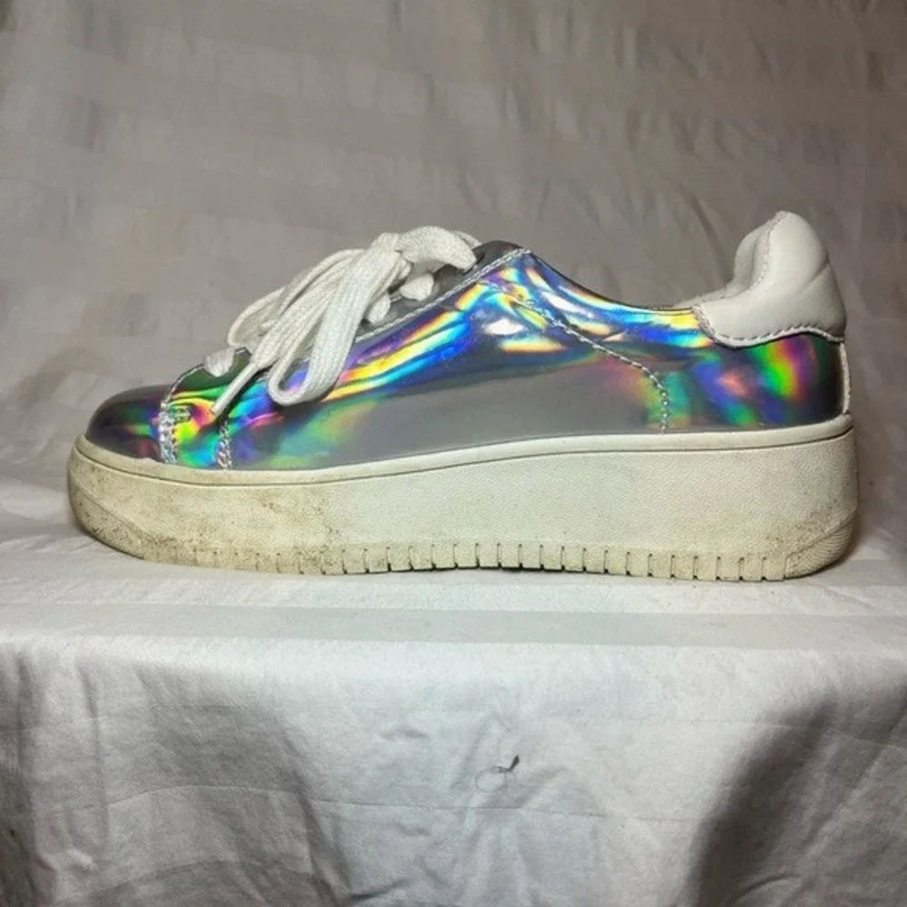 Steve Madden JROCKAWY Kids Holographic Silver Platform Sneakers Size 3M